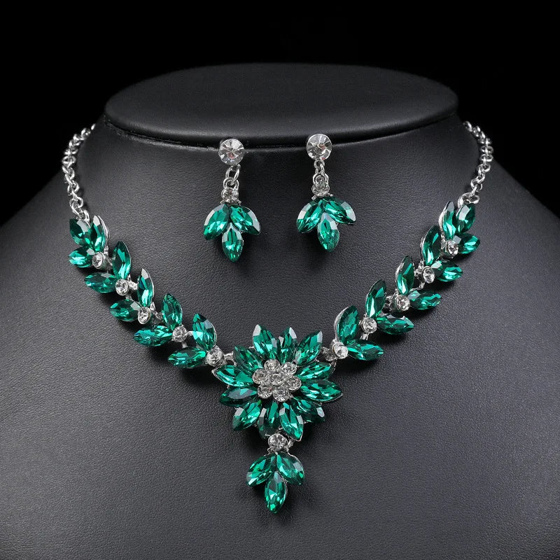 Vintage Sapphire Empress Bouquet Set