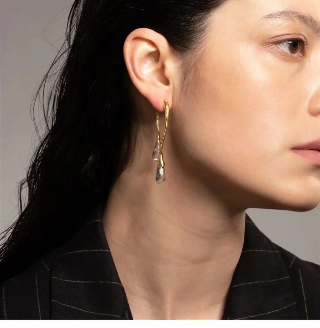 Celestial Teardrops – Elegant Pearl &amp; Crystal Earrings