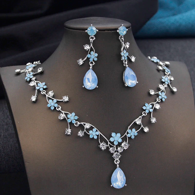 Ethereal Mint Blossom Jewelry Set