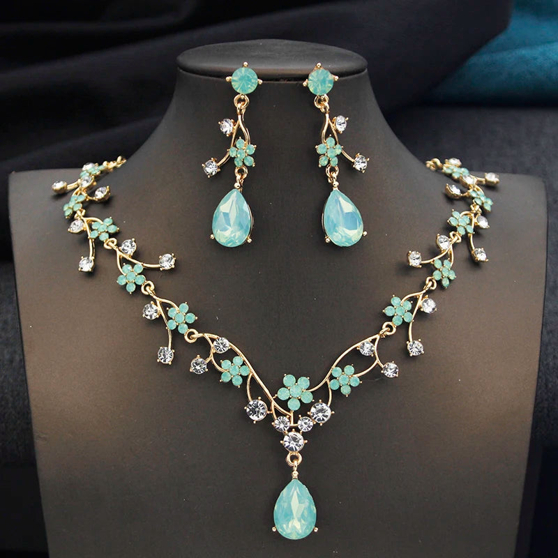Ethereal Mint Blossom Jewelry Set