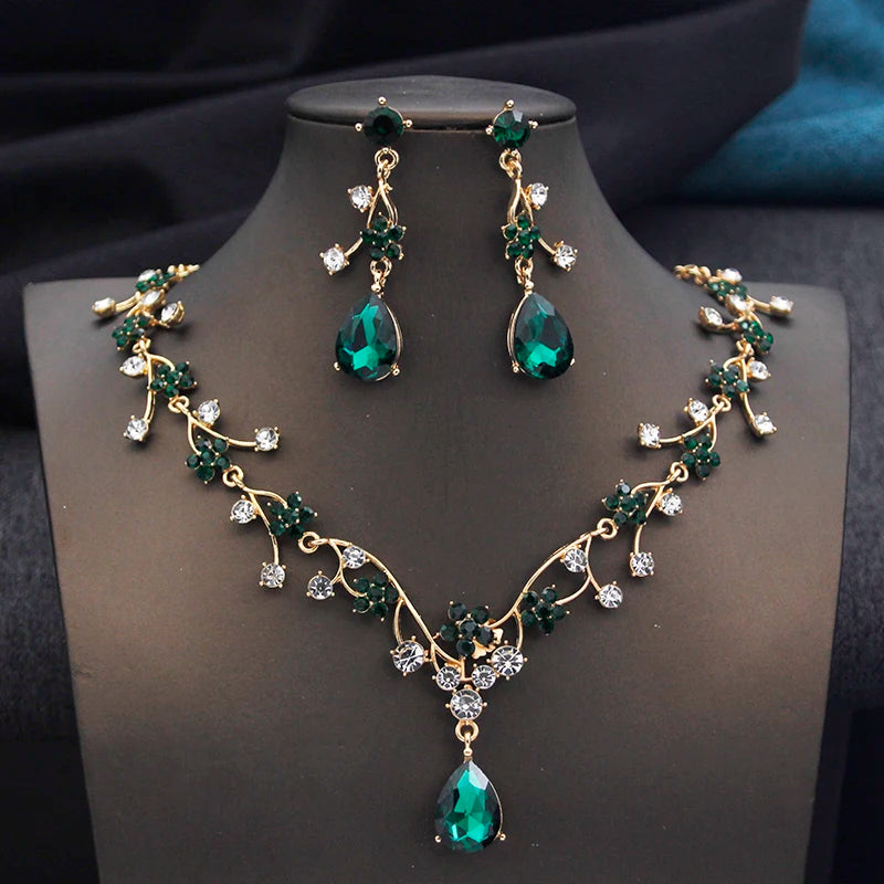 Ethereal Mint Blossom Jewelry Set