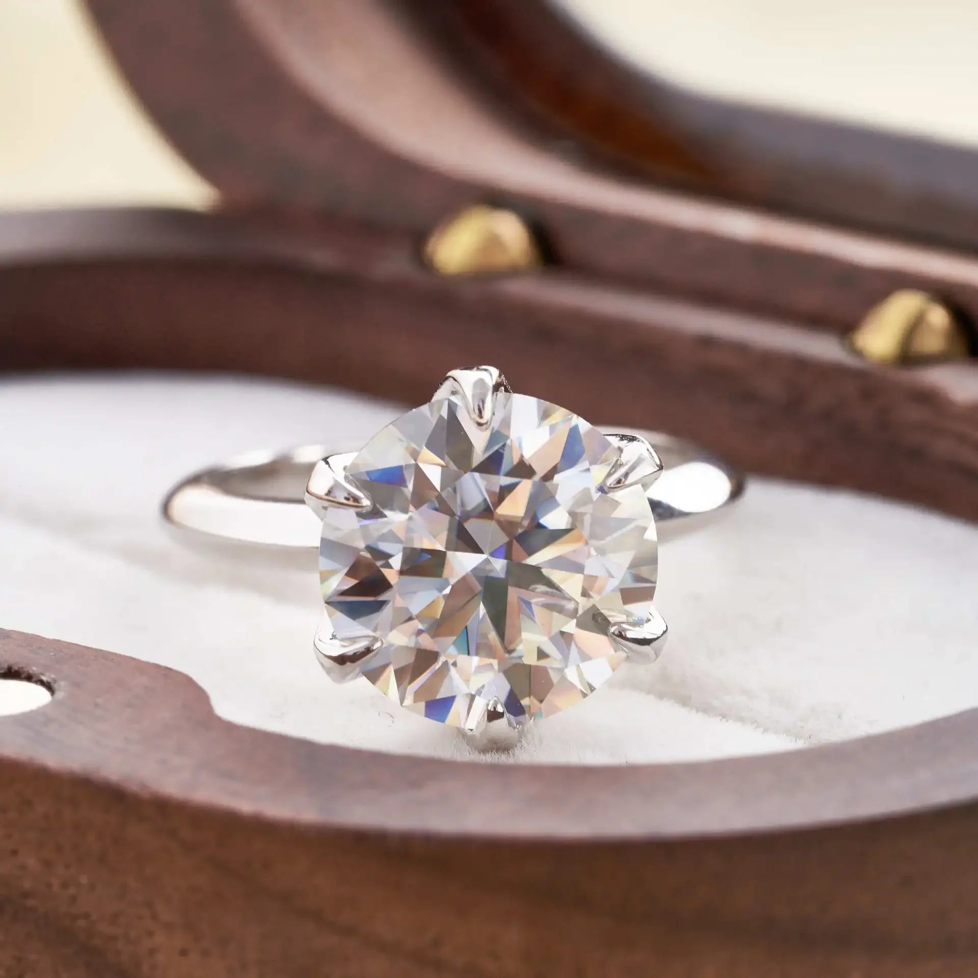Mayfair Brilliance – 2ct Lab Diamond Solitaire Ring (GRA Certified