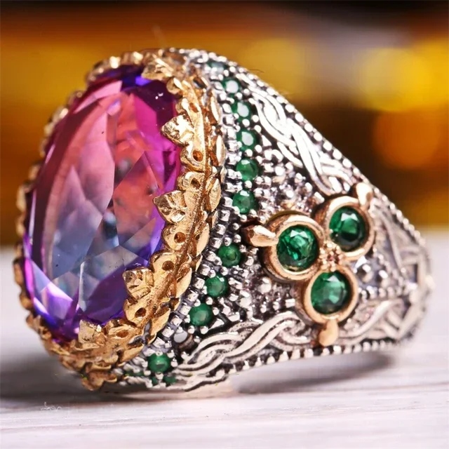 New European and American Green Gem Inlaid Men's Luxury Ring Personality Retro Domineering Ring Jewelry for Banquet Party