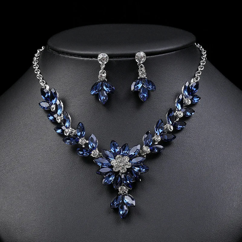Vintage Sapphire Empress Bouquet Set