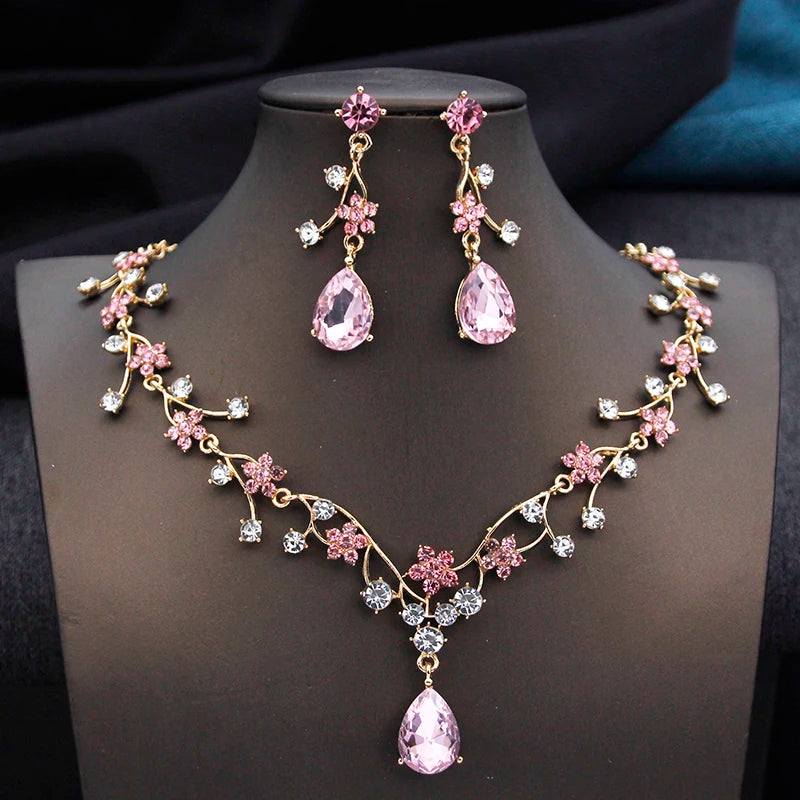 Ethereal Mint Blossom Jewelry Set